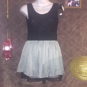 Shirt or very high knee dress